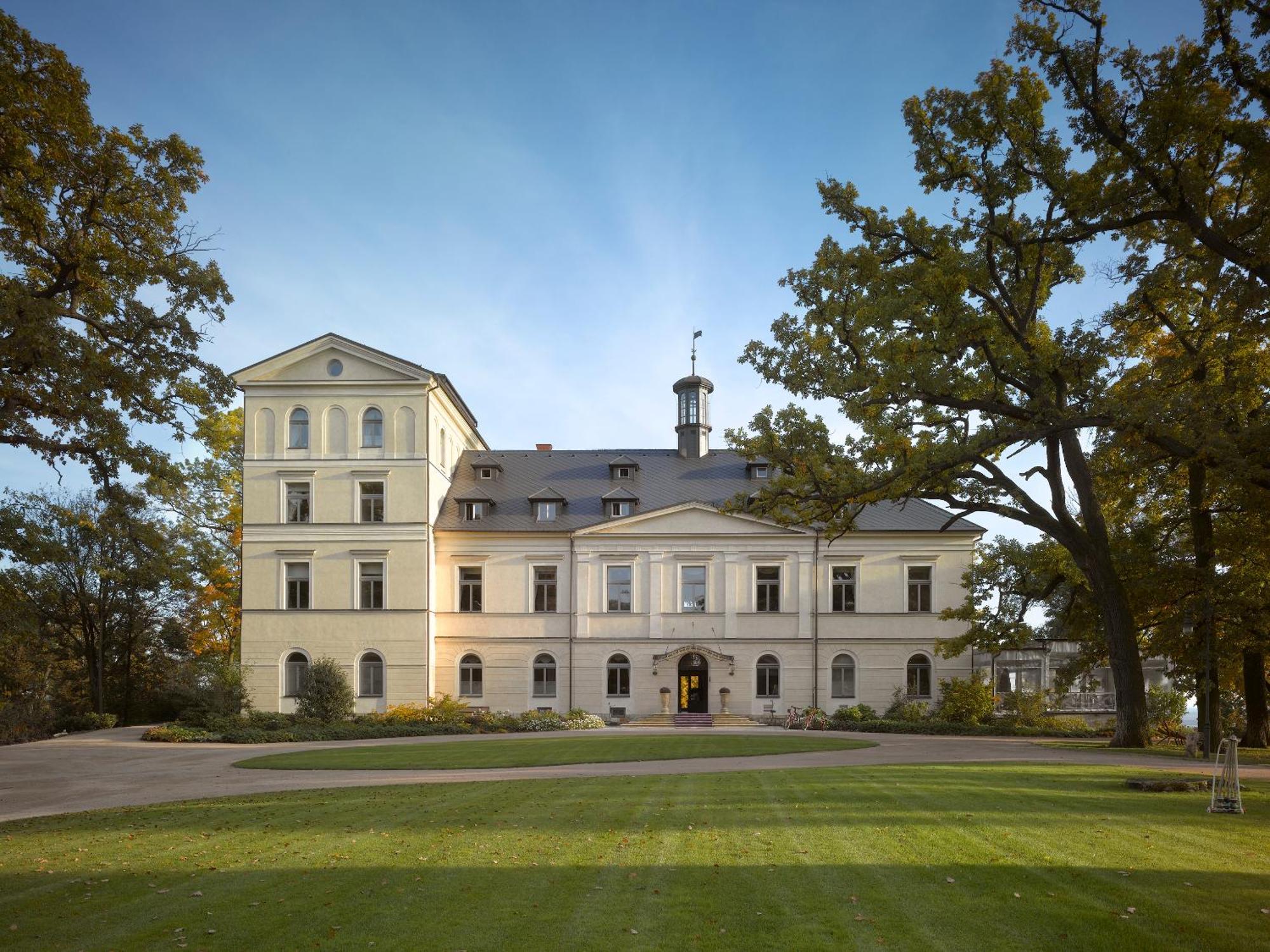 Chateau Mcely Hotel Exterior foto